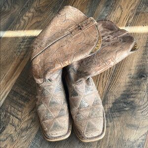 Vintage Brown Leather Cowboy Boots